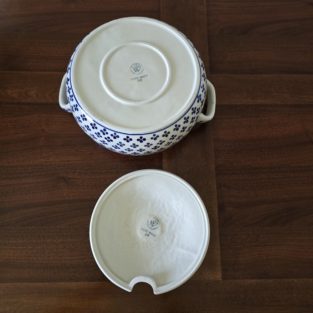 Polish Pottery White Blue Tureen Dotted Daisy Hand Made‎ 2qt - Picture 6 of 10